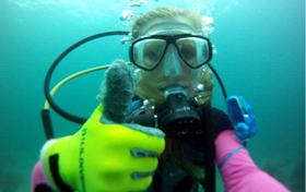 Explore new depths, Save the sea turtles! Explore new depths, Save the sea turtles!